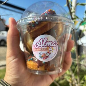 Vasito souvenir de 5 donas