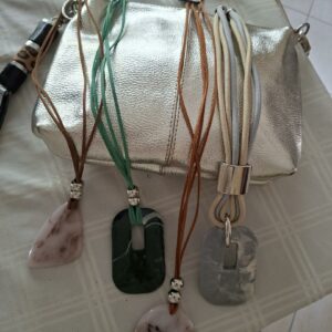 Bolso dorado 100% cuero