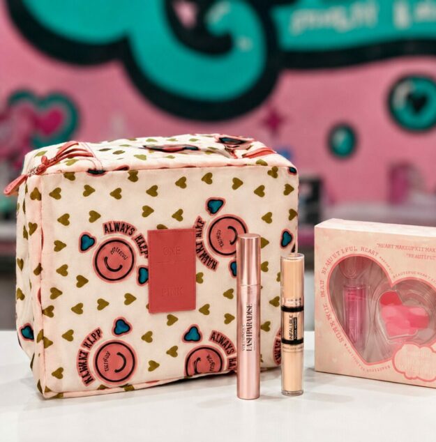 Combos de maquillaje y accesorios - Imagen 2